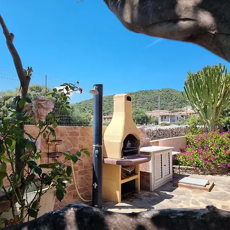 Lägenhet Residenze Lu Rinaggiu Agrustos